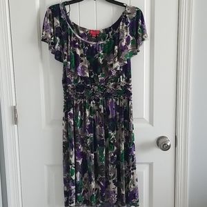 Elle off the shoulder patterned dress